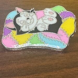 5/$25 Disney Sweet Dreams Pinocchio Figaro Sleeping on Blanket Pillow Pin